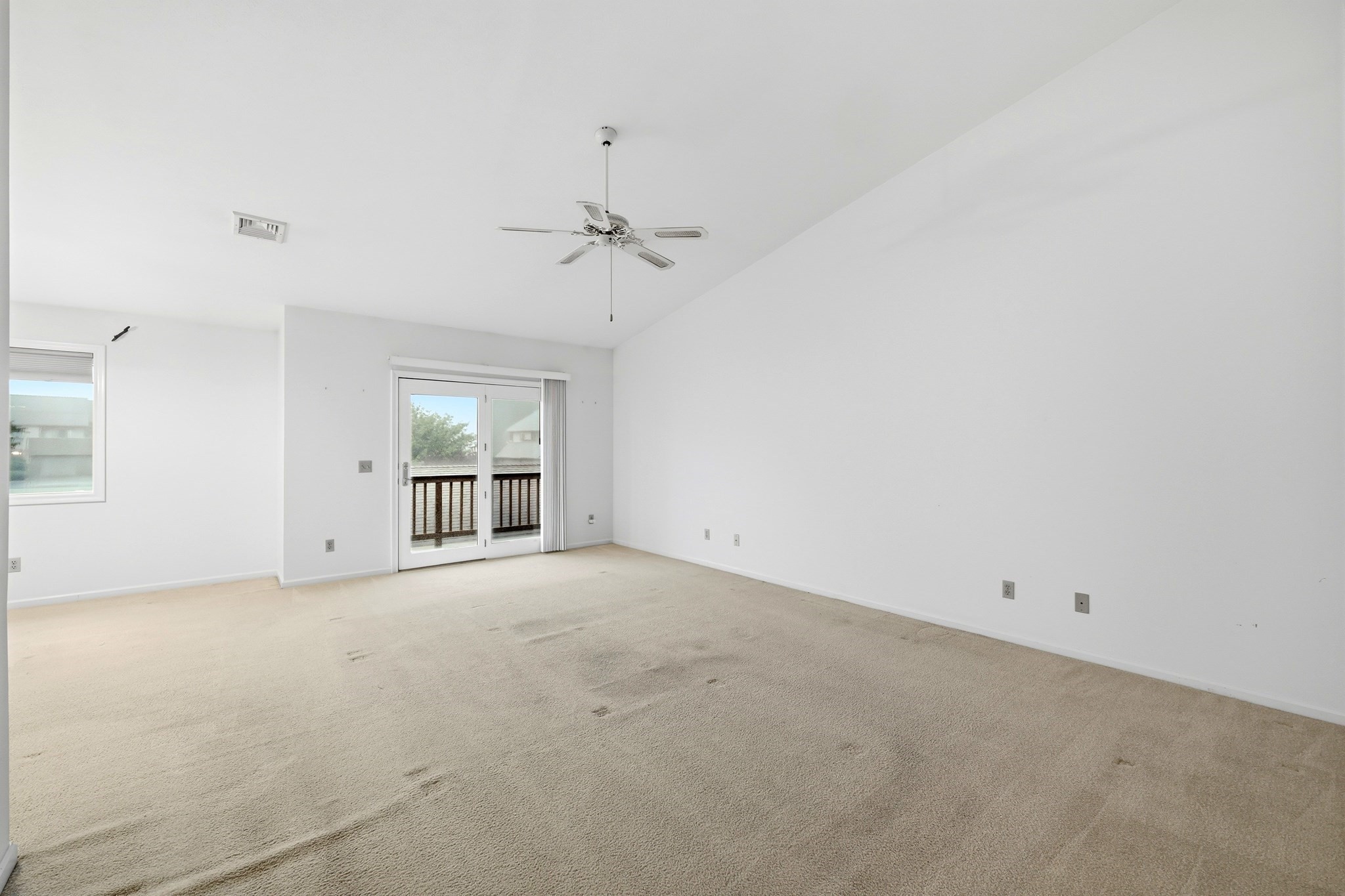 40 Pine Grove Dr # 40 Property Photo 8