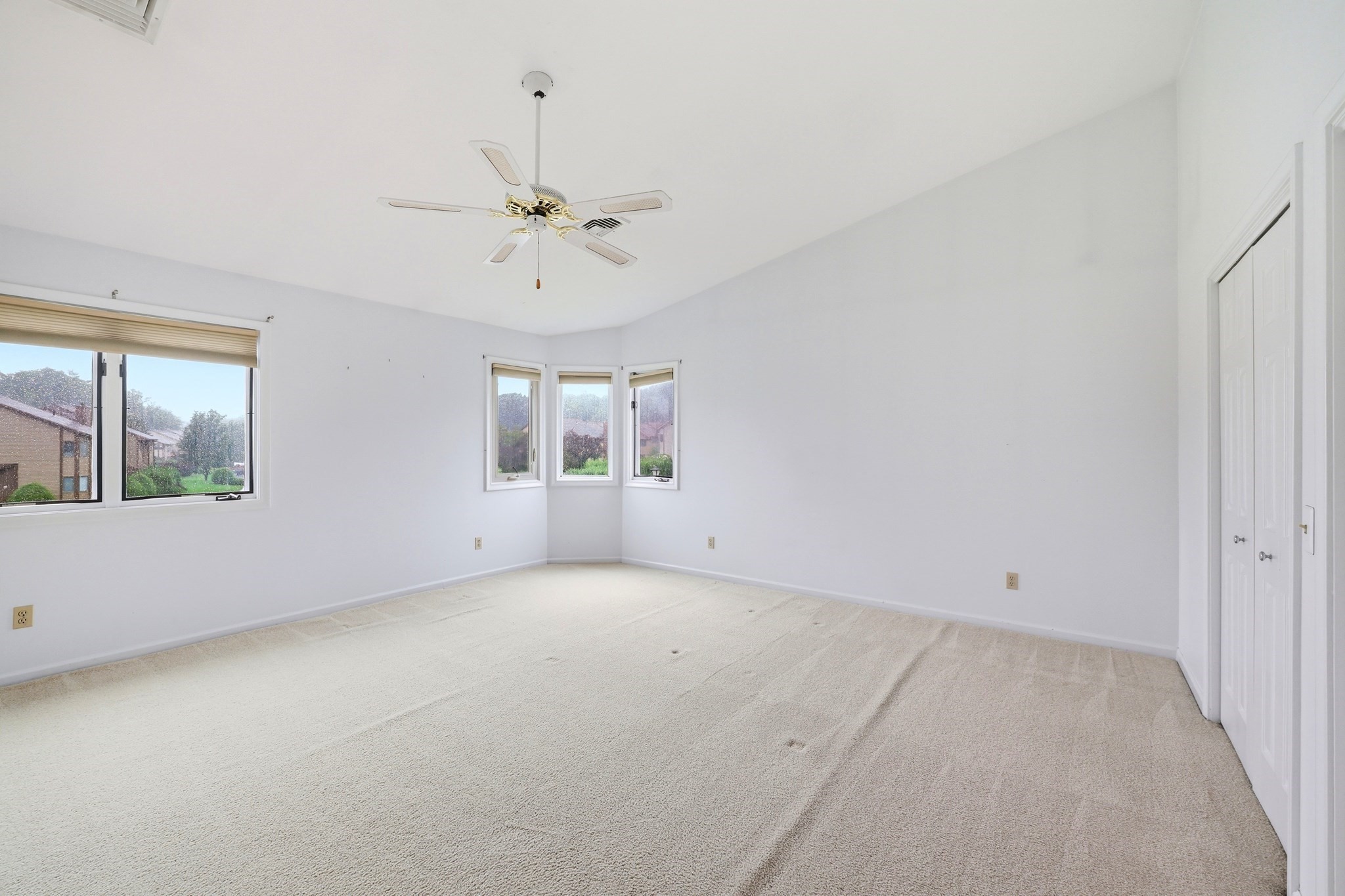 40 Pine Grove Dr # 40 Property Photo 14
