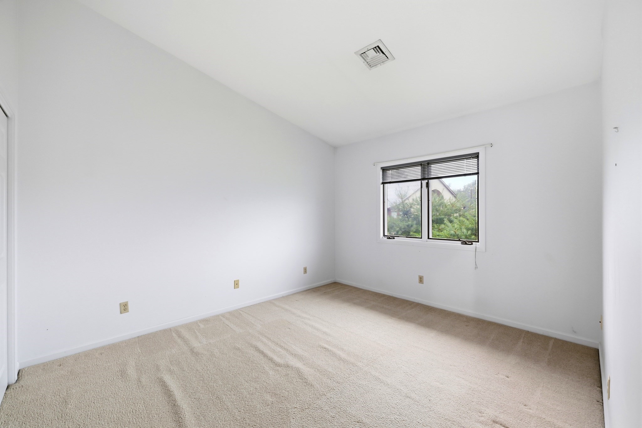40 Pine Grove Dr # 40 Property Photo 18