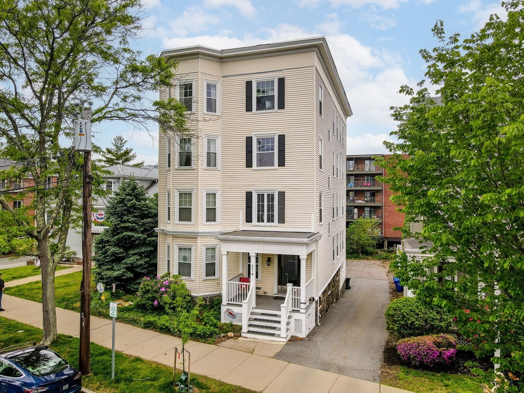 374 Massachusetts Ave # 3 Property Photo 1