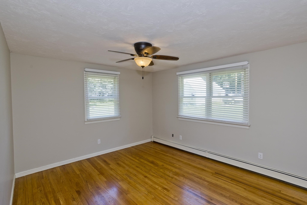 37 Cooper Rd Property Photo 18