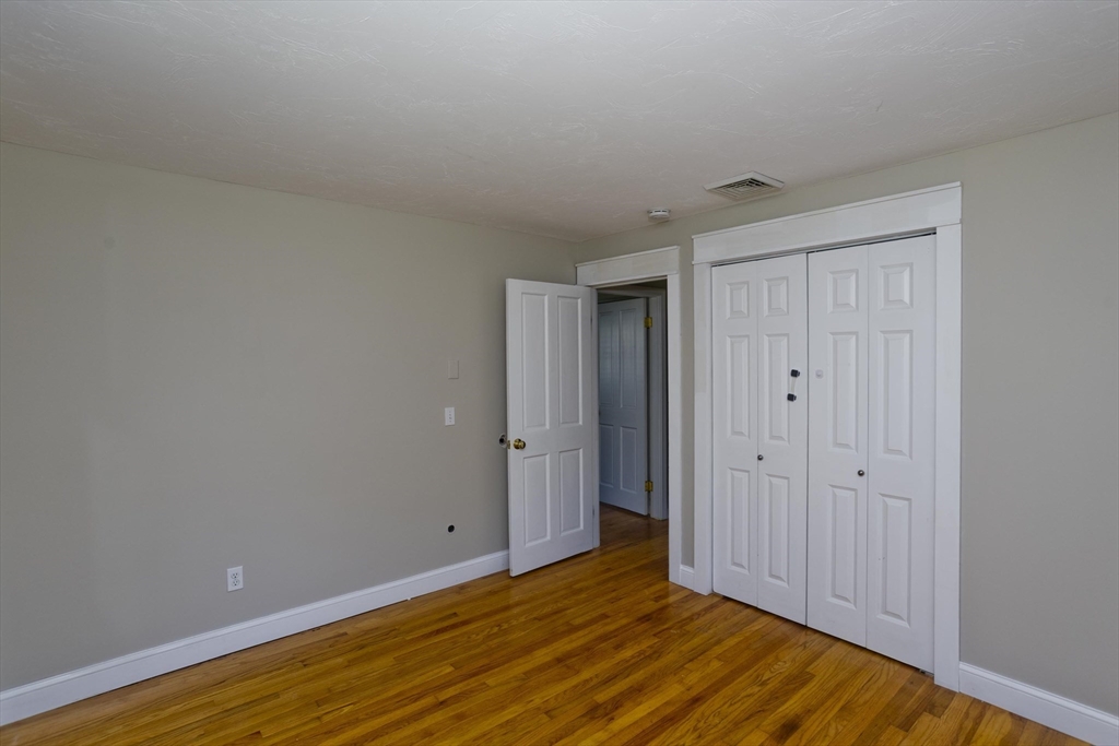 37 Cooper Rd Property Photo 25