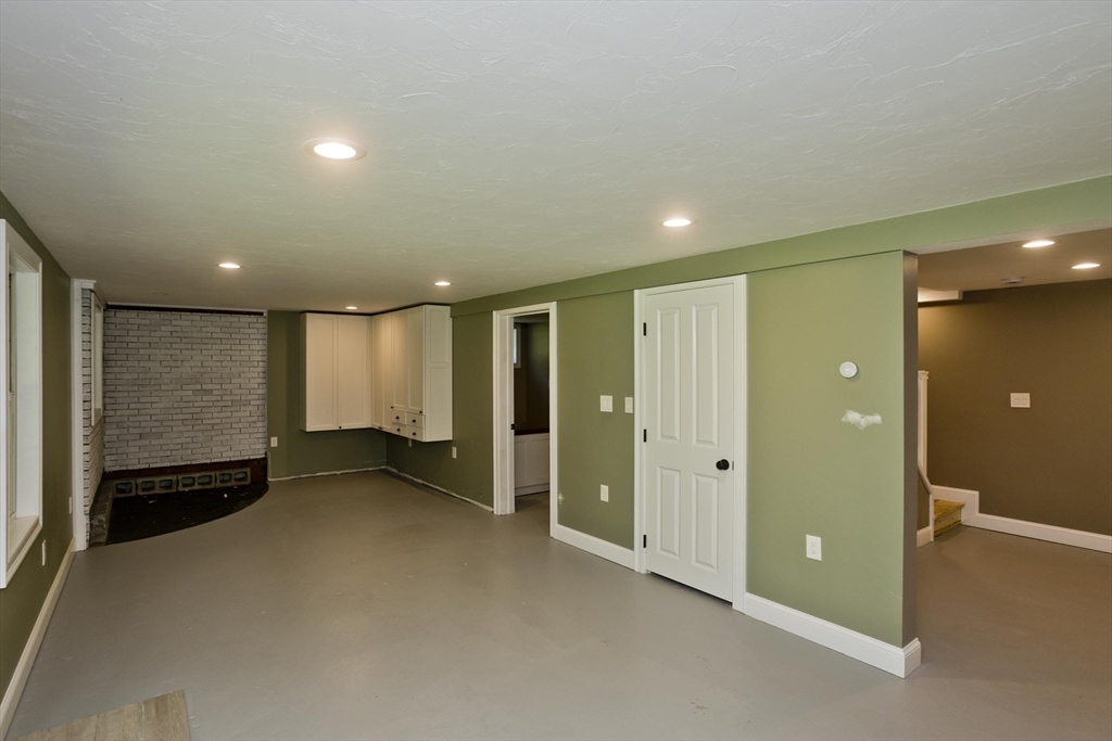 37 Cooper Rd Property Photo 32