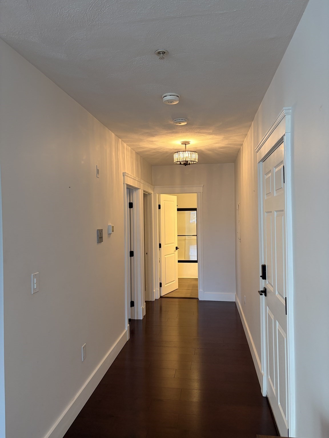 52 Washington St Property Photo 10
