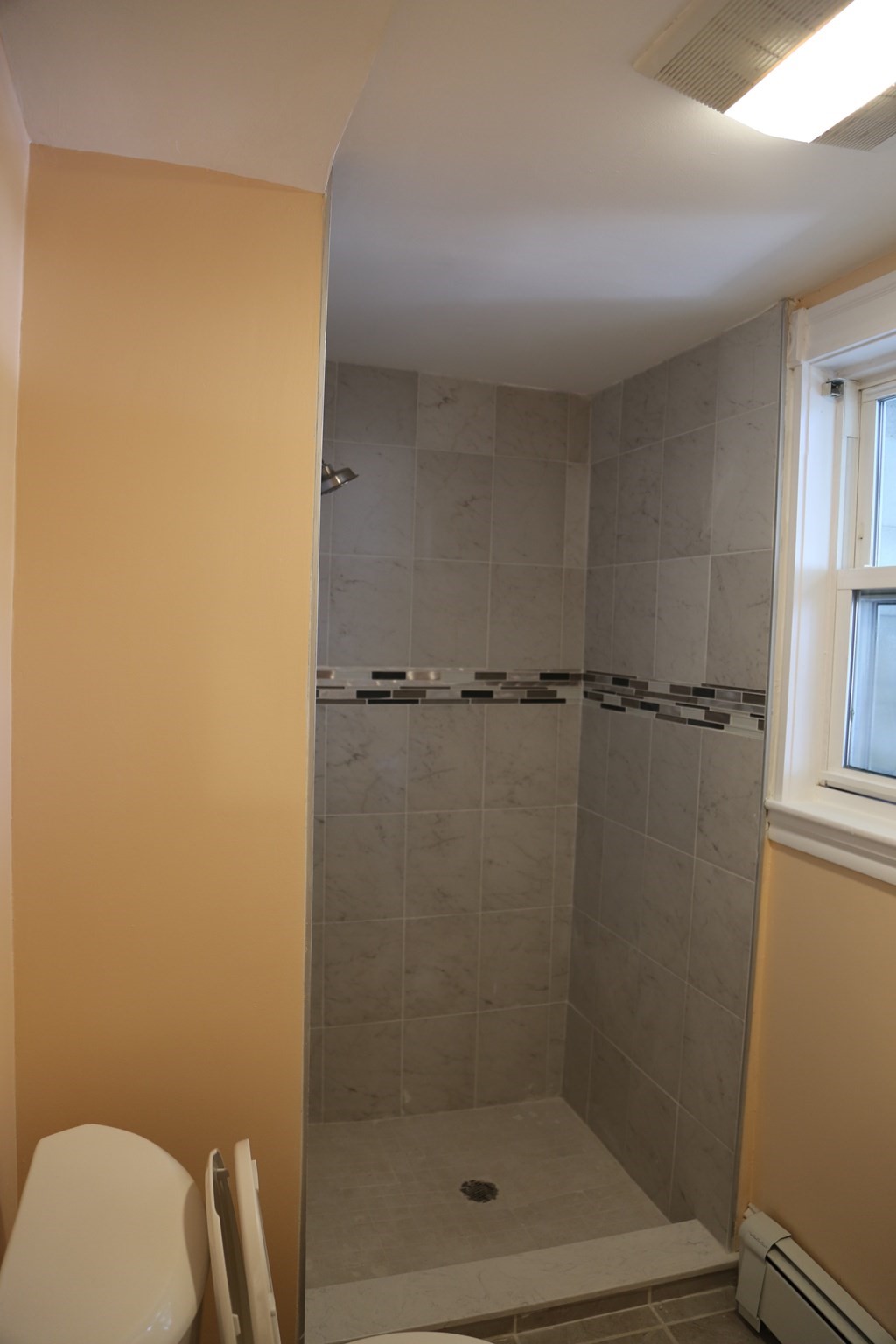 130 Ash St # 1 Property Photo 12