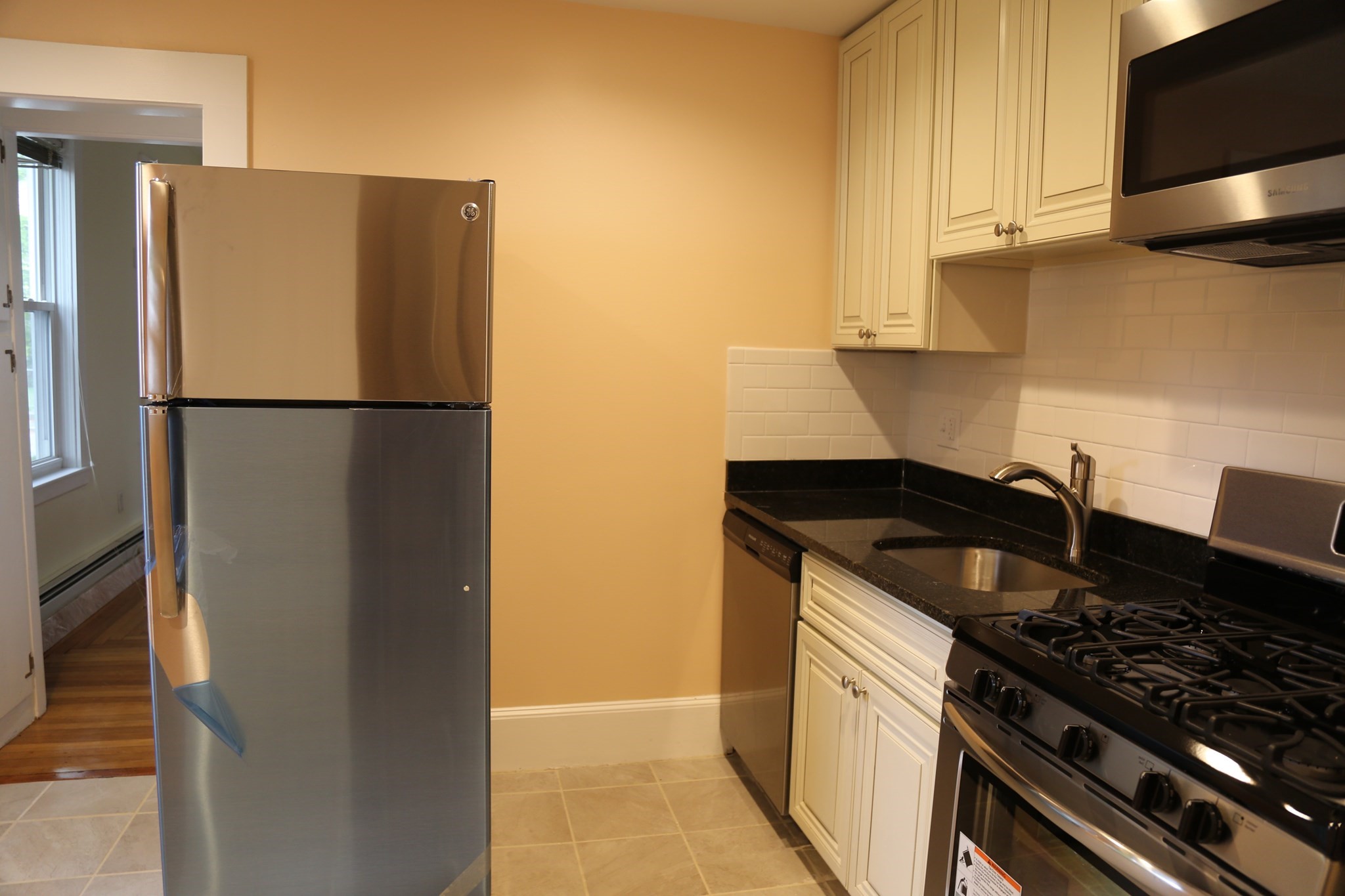 130 Ash St # 1 Property Photo 15