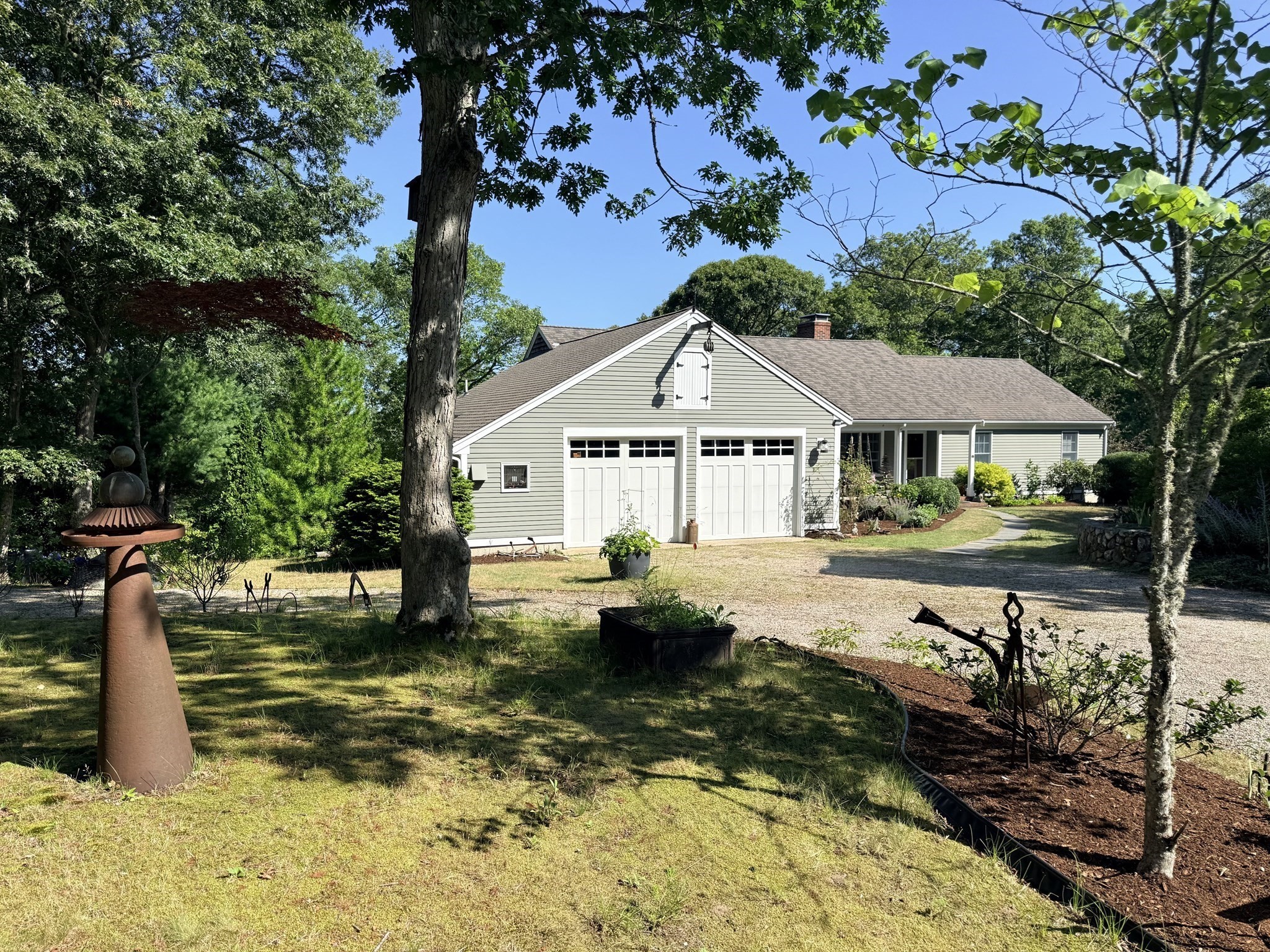 155 Damon Rd Property Photo 1