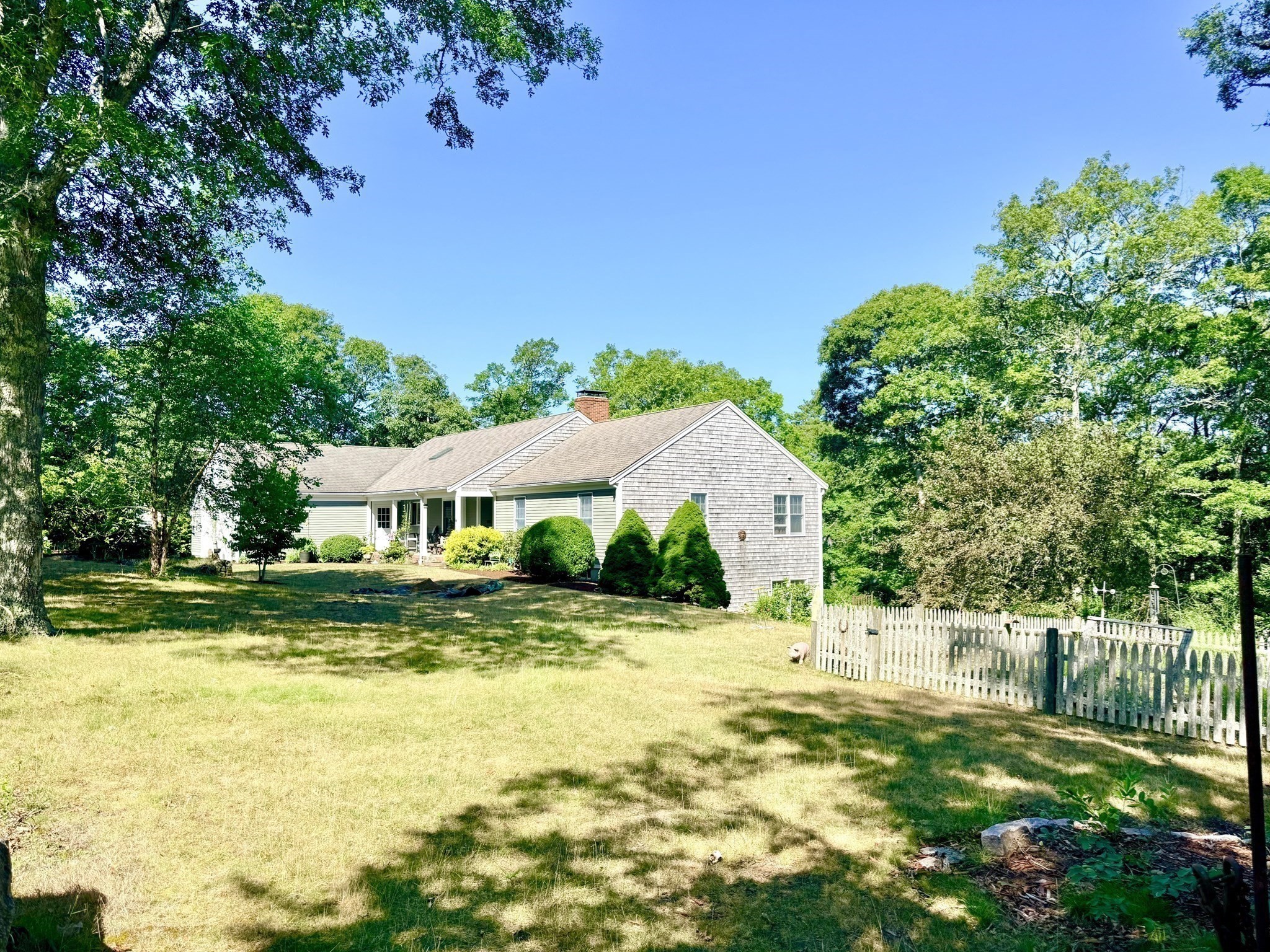 155 Damon Rd Property Photo 4