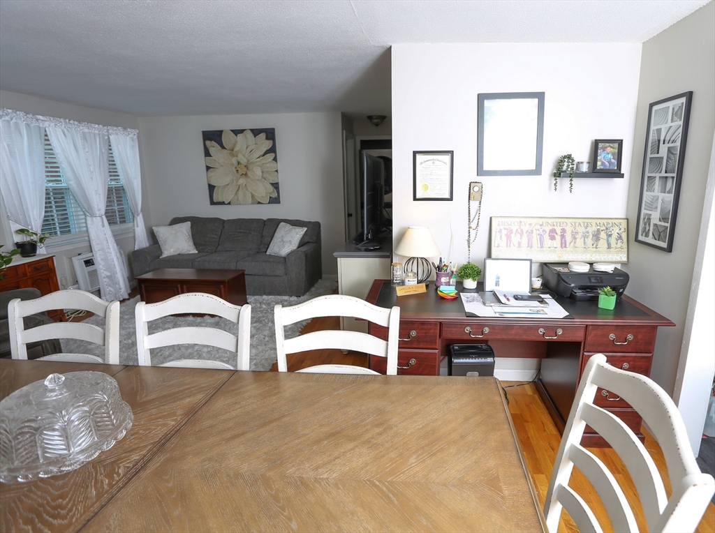 540 Granby Rd # 73b Property Photo 7