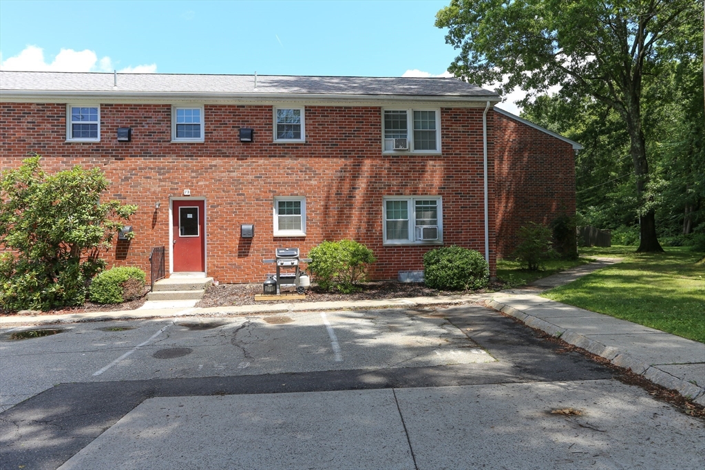 540 Granby Rd # 73b Property Photo 21