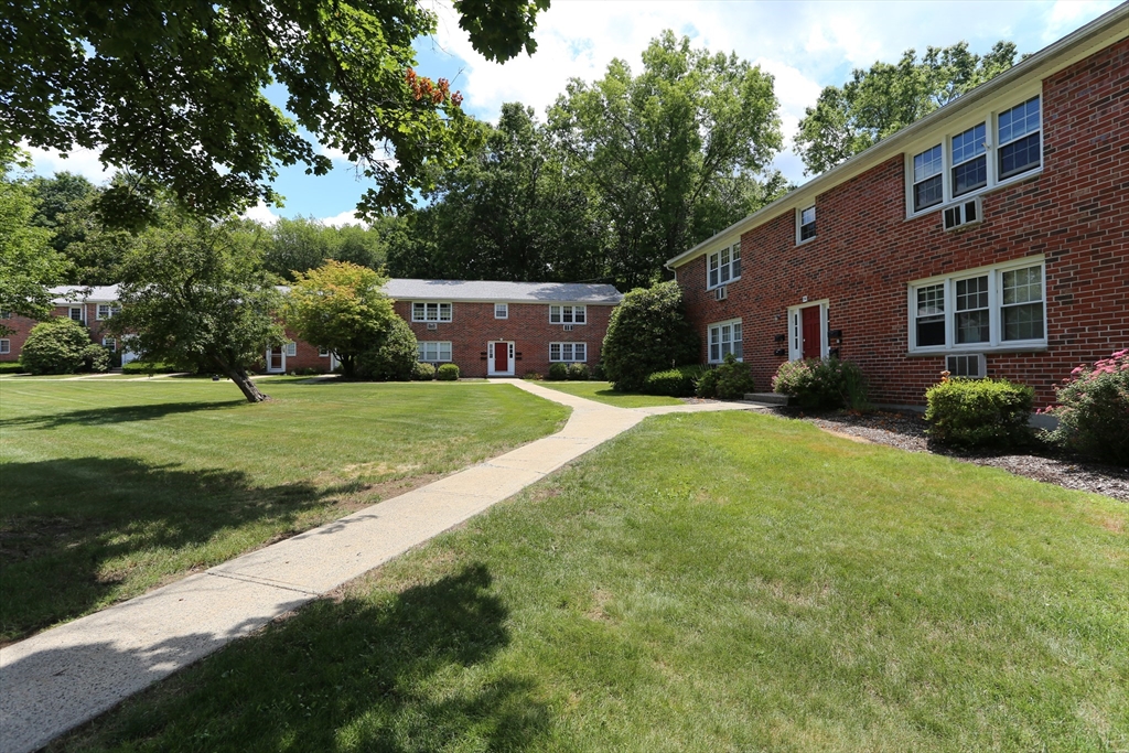 540 Granby Rd # 73b Property Photo 24