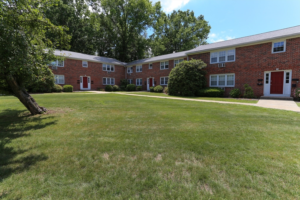 540 Granby Rd # 73b Property Photo 25