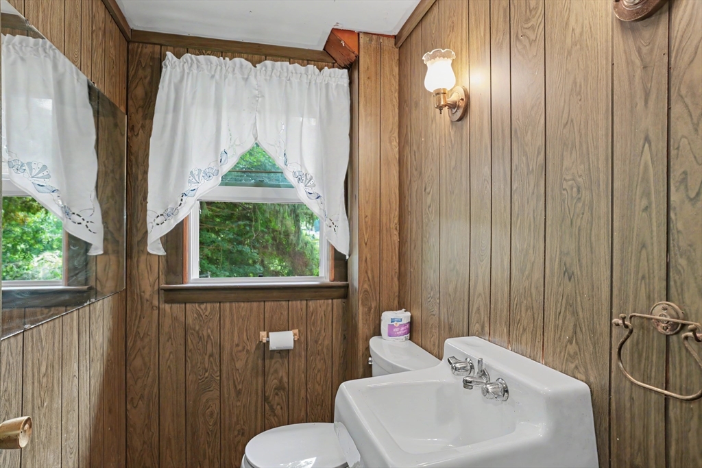 216 Brigham St Property Photo 14