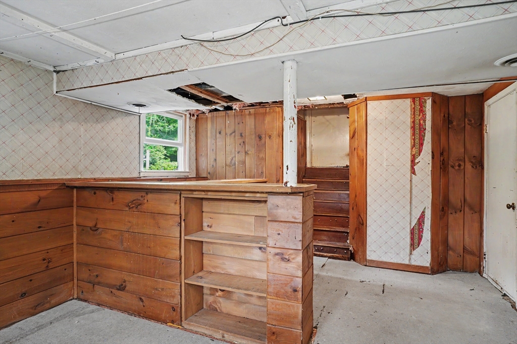 216 Brigham St Property Photo 21