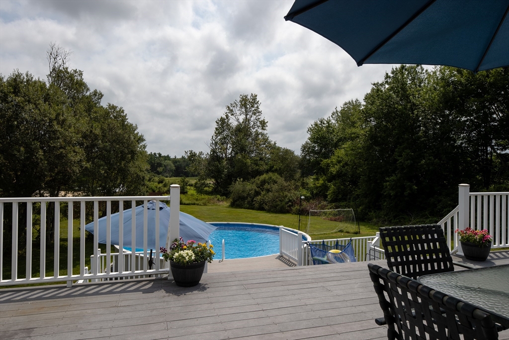 191 Acushnet Rd Property Photo 11