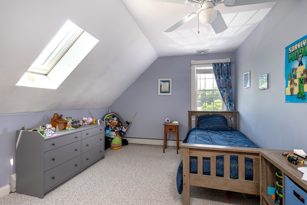 191 Acushnet Rd Property Photo 33