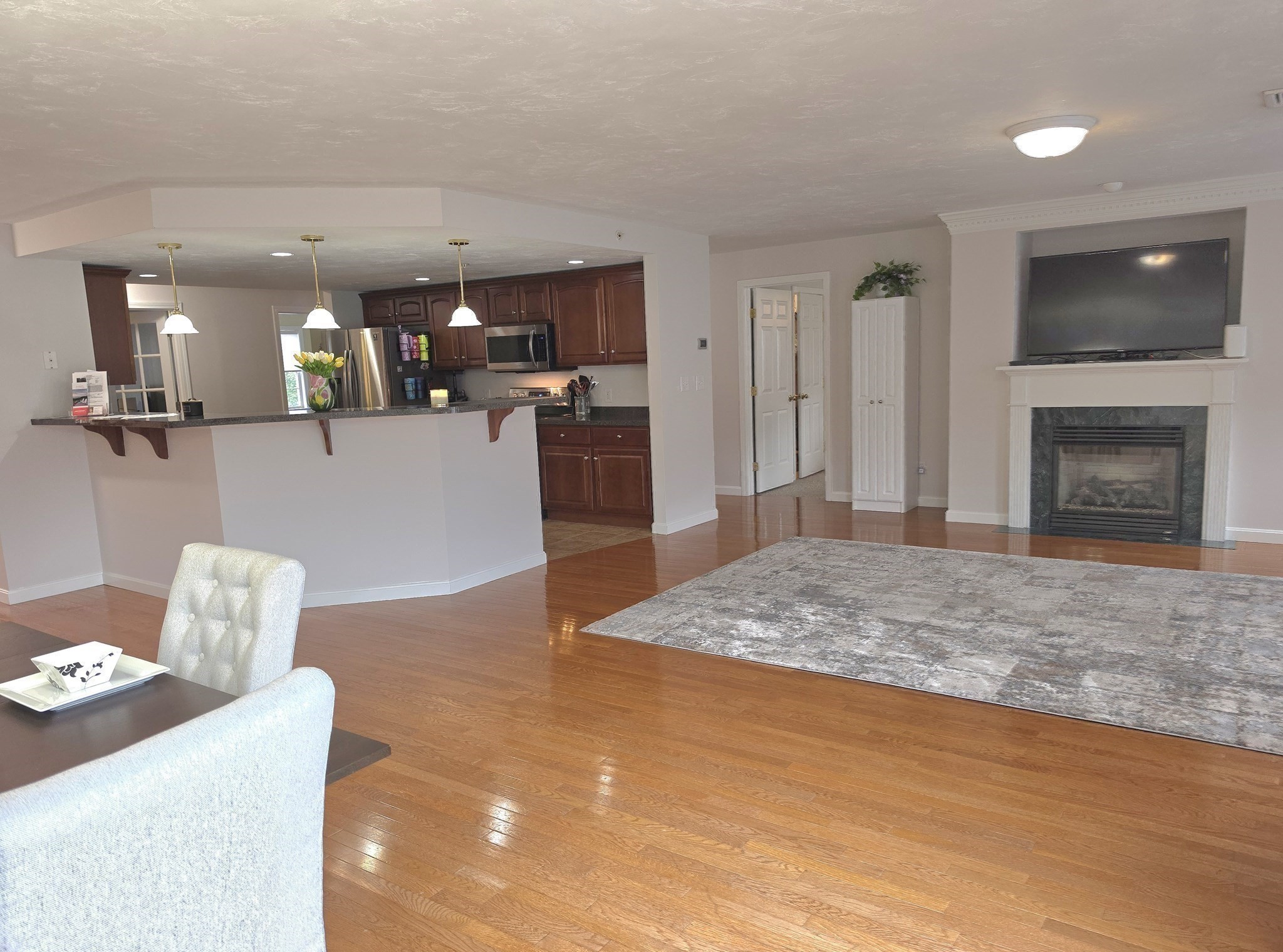 309 Hampton Way # 309 Property Photo 6