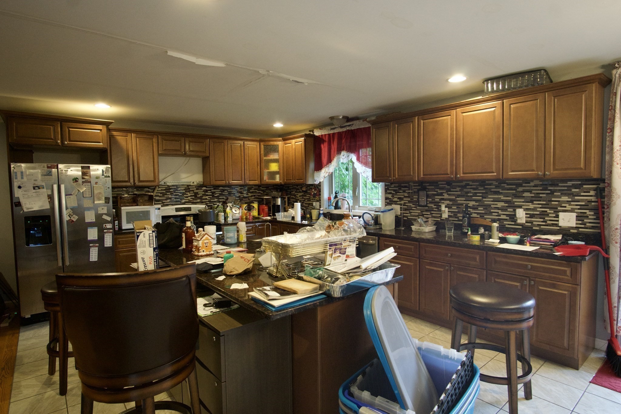 1289 Bay St. Property Photo 4