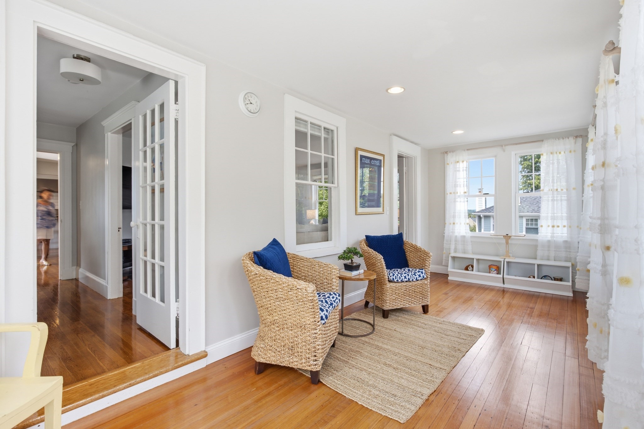 37 Grand St Property Photo 3