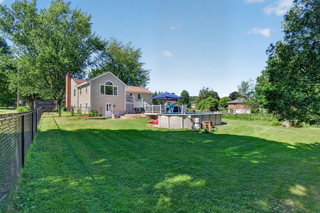 3 Jerridge Ln Property Photo 2
