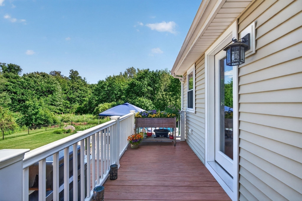 3 Jerridge Ln Property Photo 21