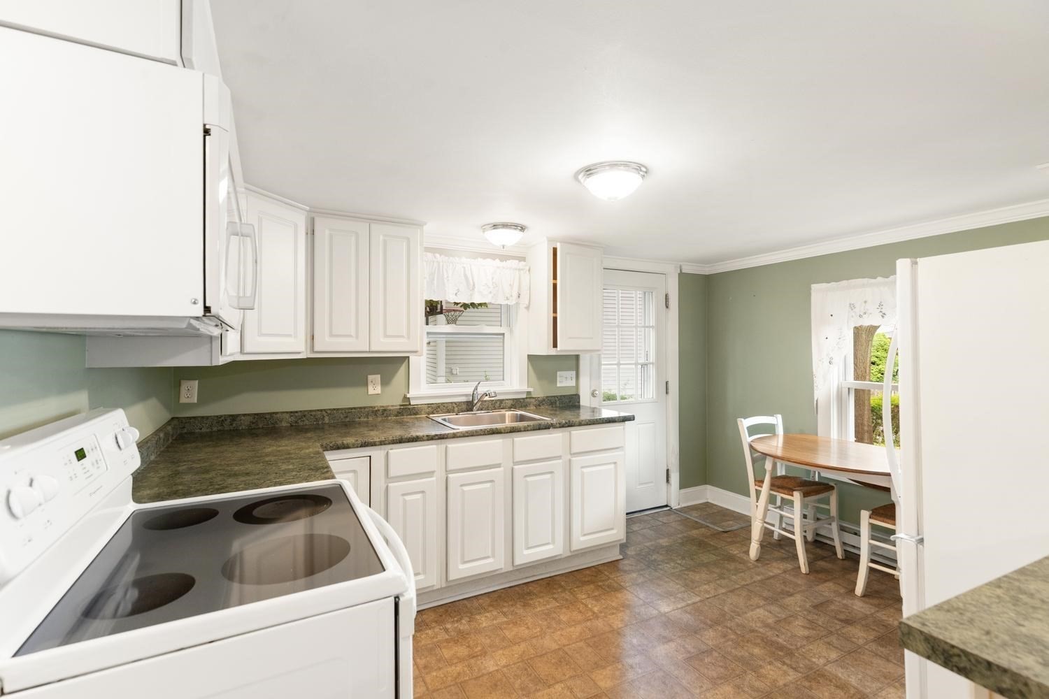 2 Haskell Ct # 2a Property Photo 7