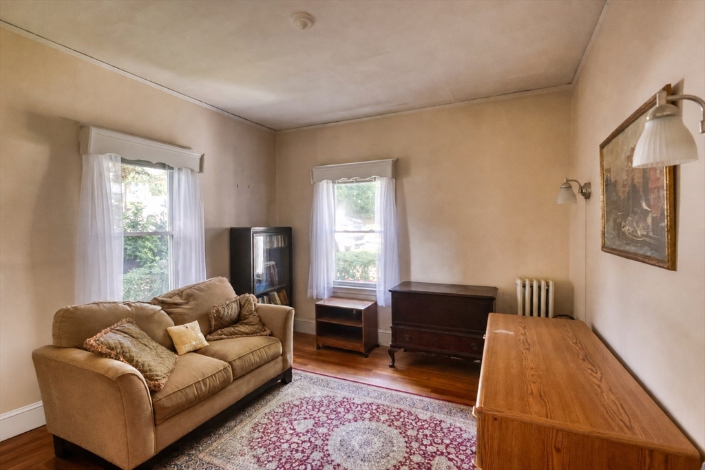 18 Grayson St Property Photo 16