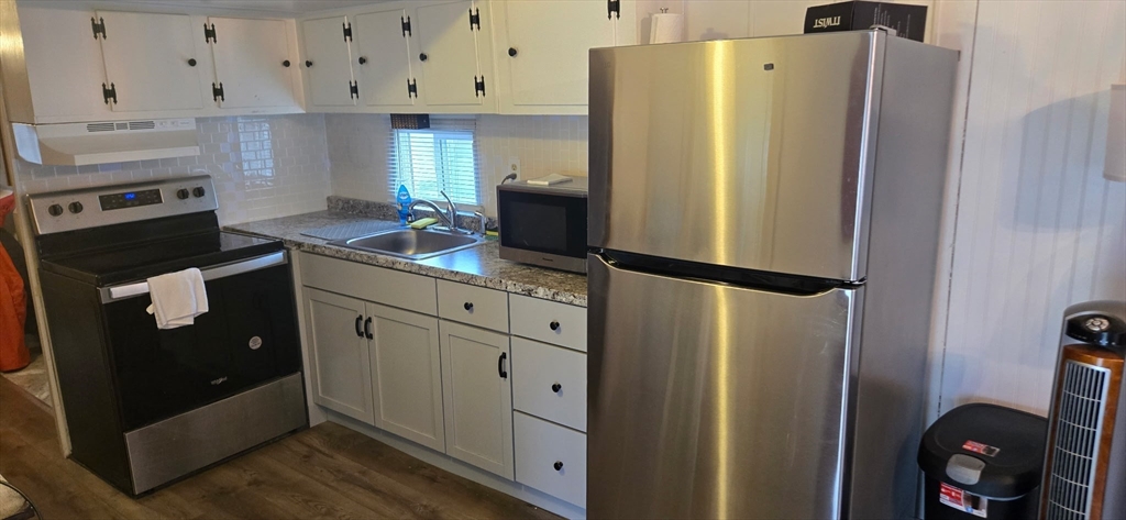 98 Newbury # 34a Property Photo 2