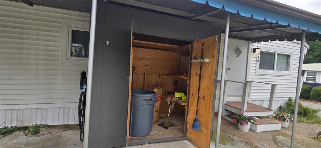 98 Newbury # 34a Property Photo 5