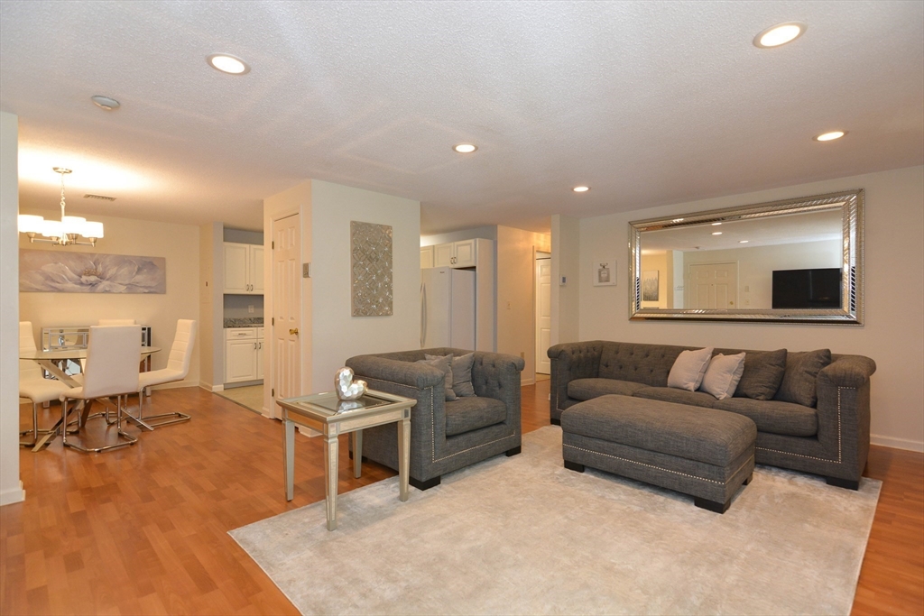 14 Bourbon St. # 31 Property Photo 1