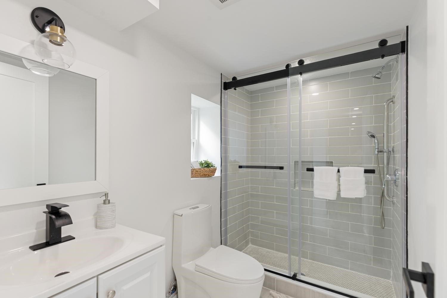 26 Central Avenue Property Photo 18