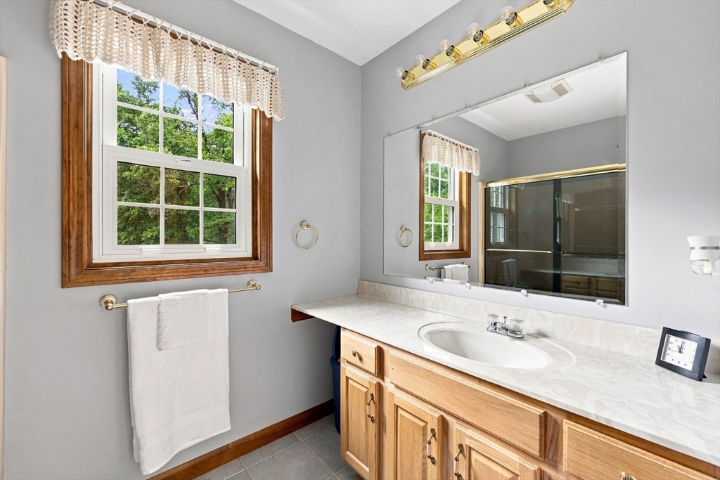 46 Jessica Pl Property Photo 25