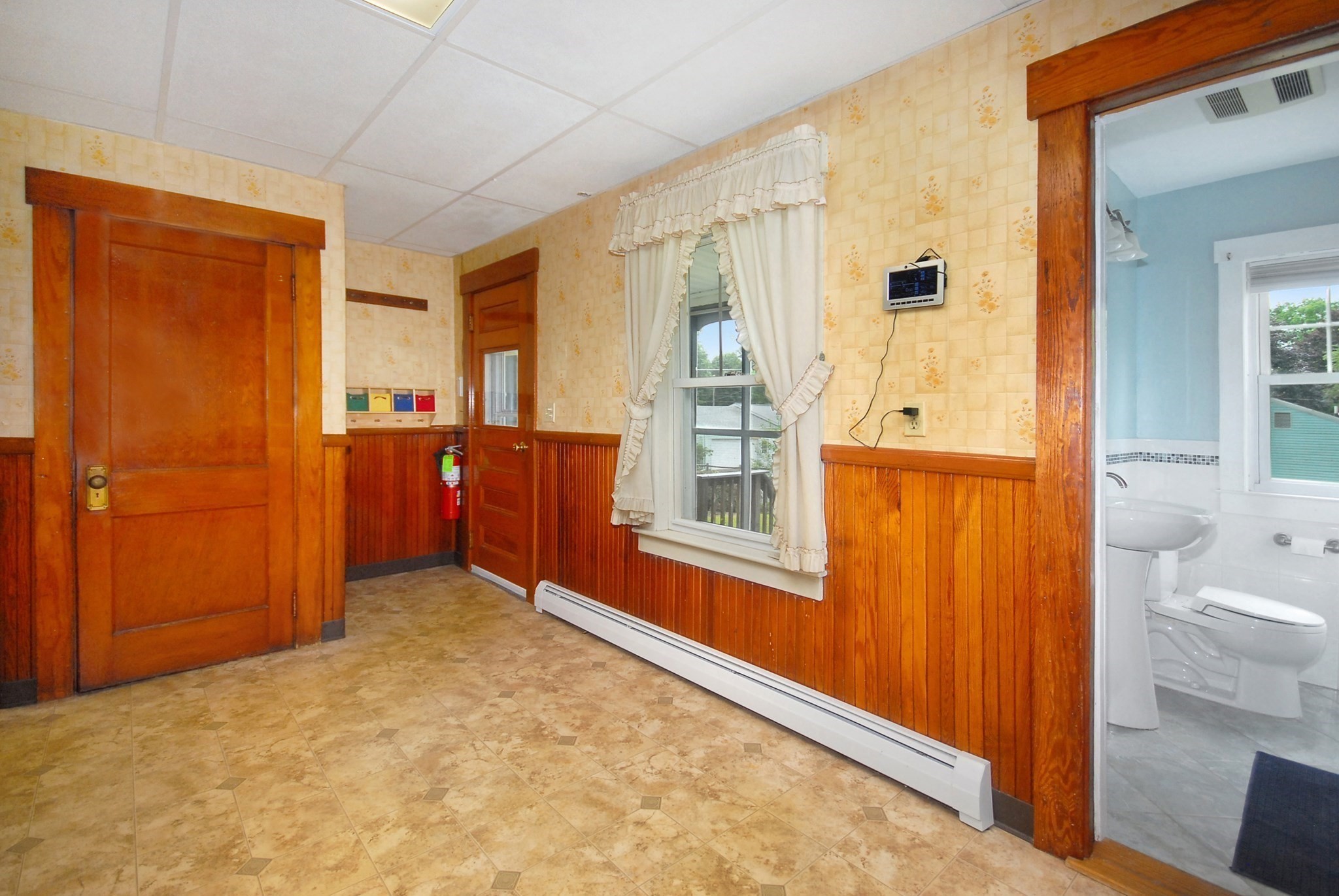 10 Brook St Property Photo 14