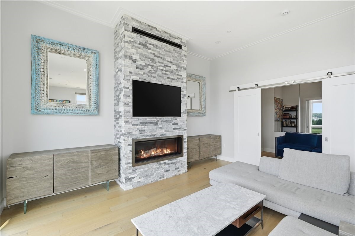 10 Shipyard Dr # 513 Property Photo 10