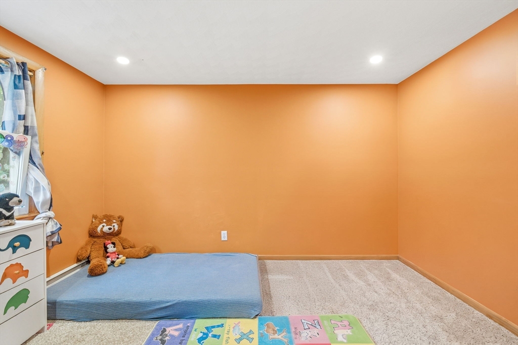 5 Hull Dr Property Photo 13