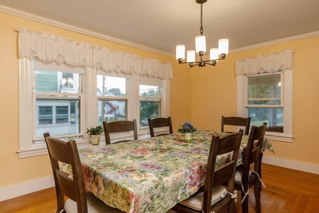 27 Elm Street Property Photo 8