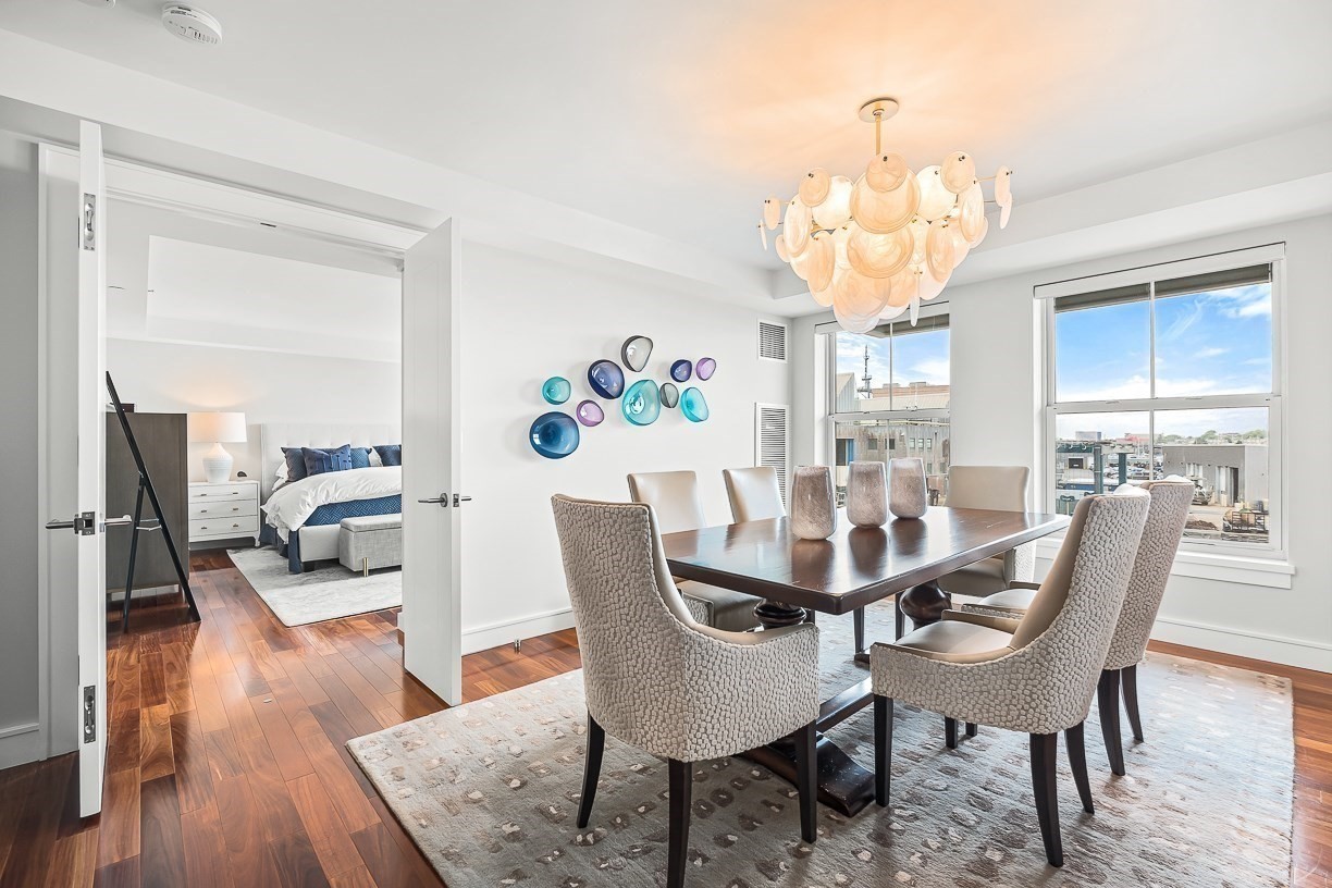 3 Battery Wharf # 3303 Property Photo 4