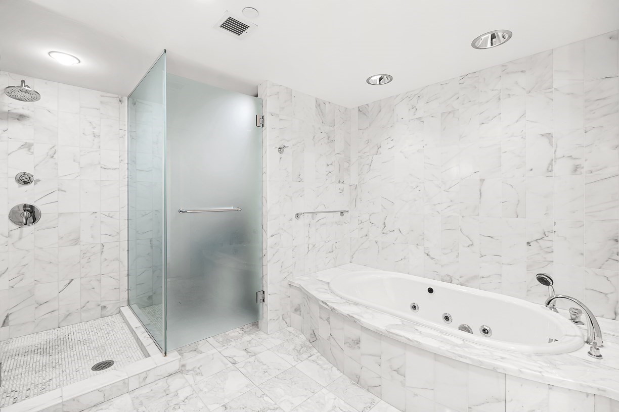 3 Battery Wharf # 3303 Property Photo 14