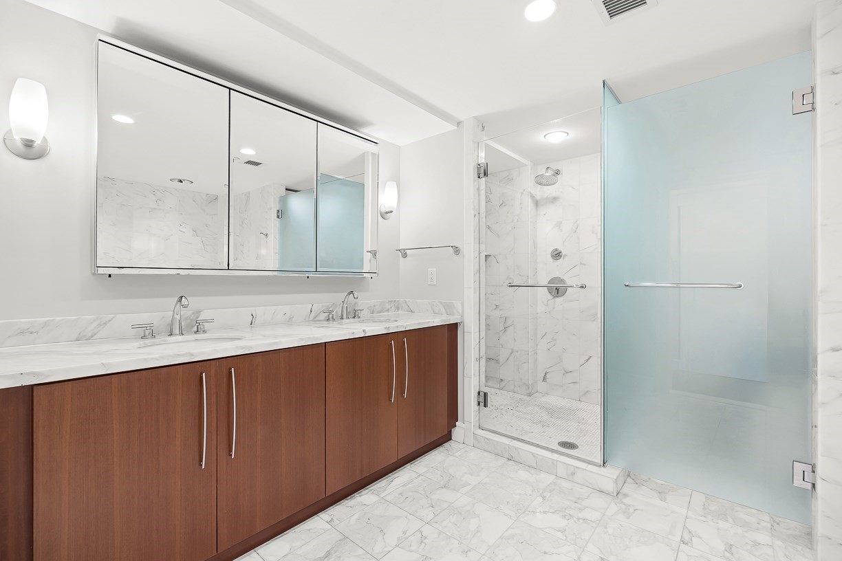 3 Battery Wharf # 3303 Property Photo 15