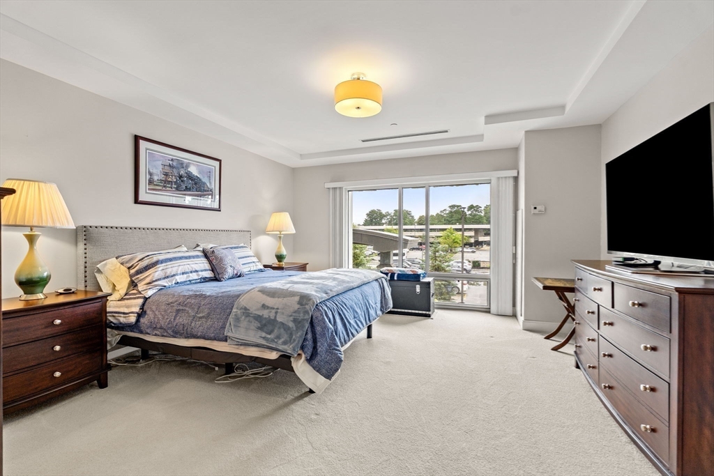 201 Elliott # 200 Property Photo 17