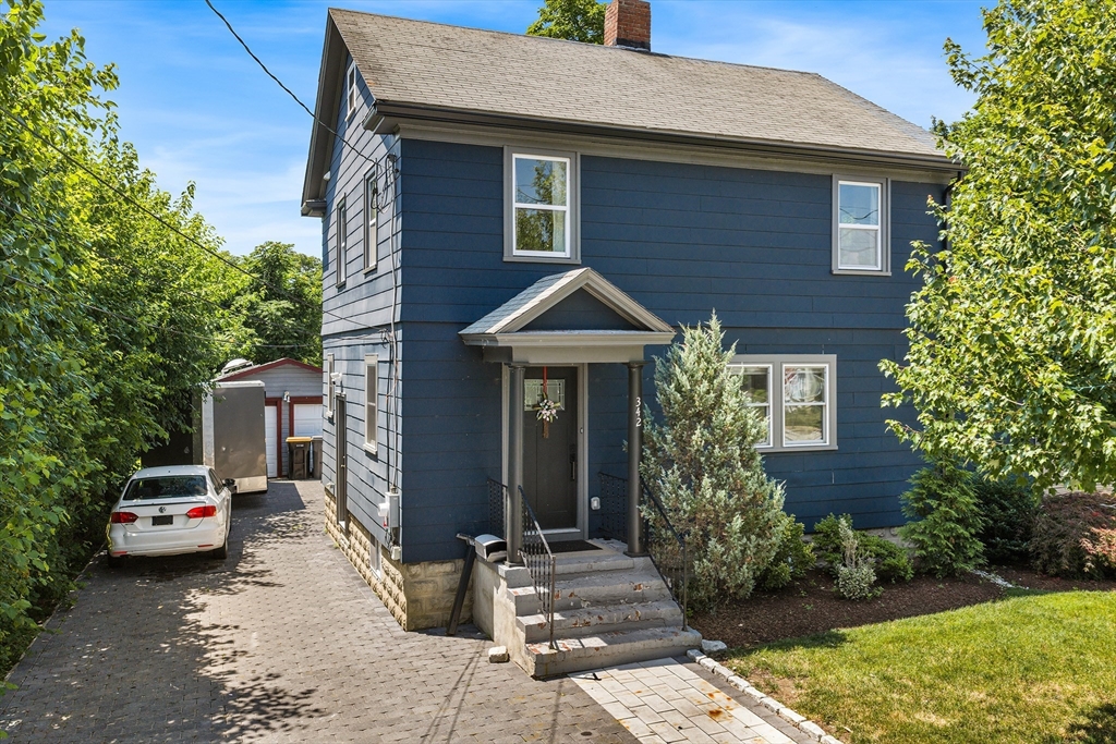 342 Franklin St Property Photo 1