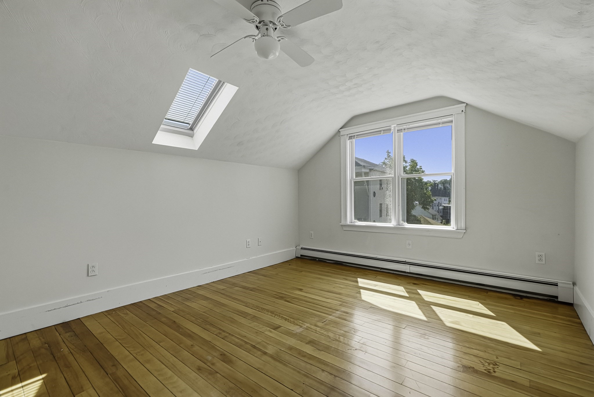 55 Chilmark St Property Photo 39