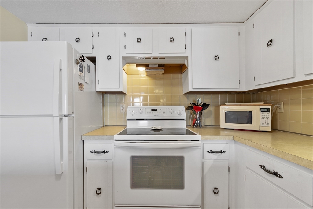 585 Revere Beach Parkway # 312 Property Photo 5