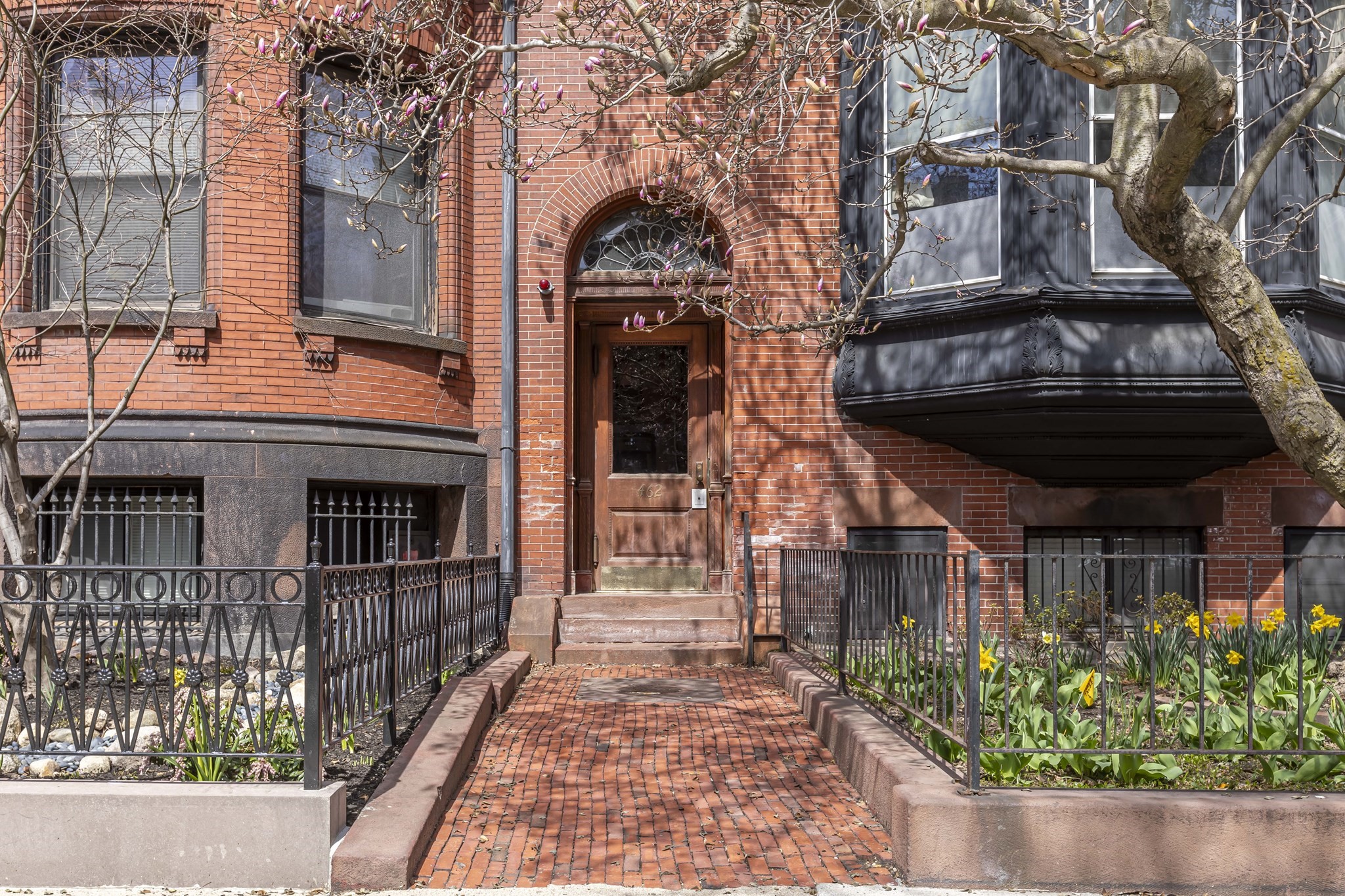 462 Beacon St # 22 Property Photo 3