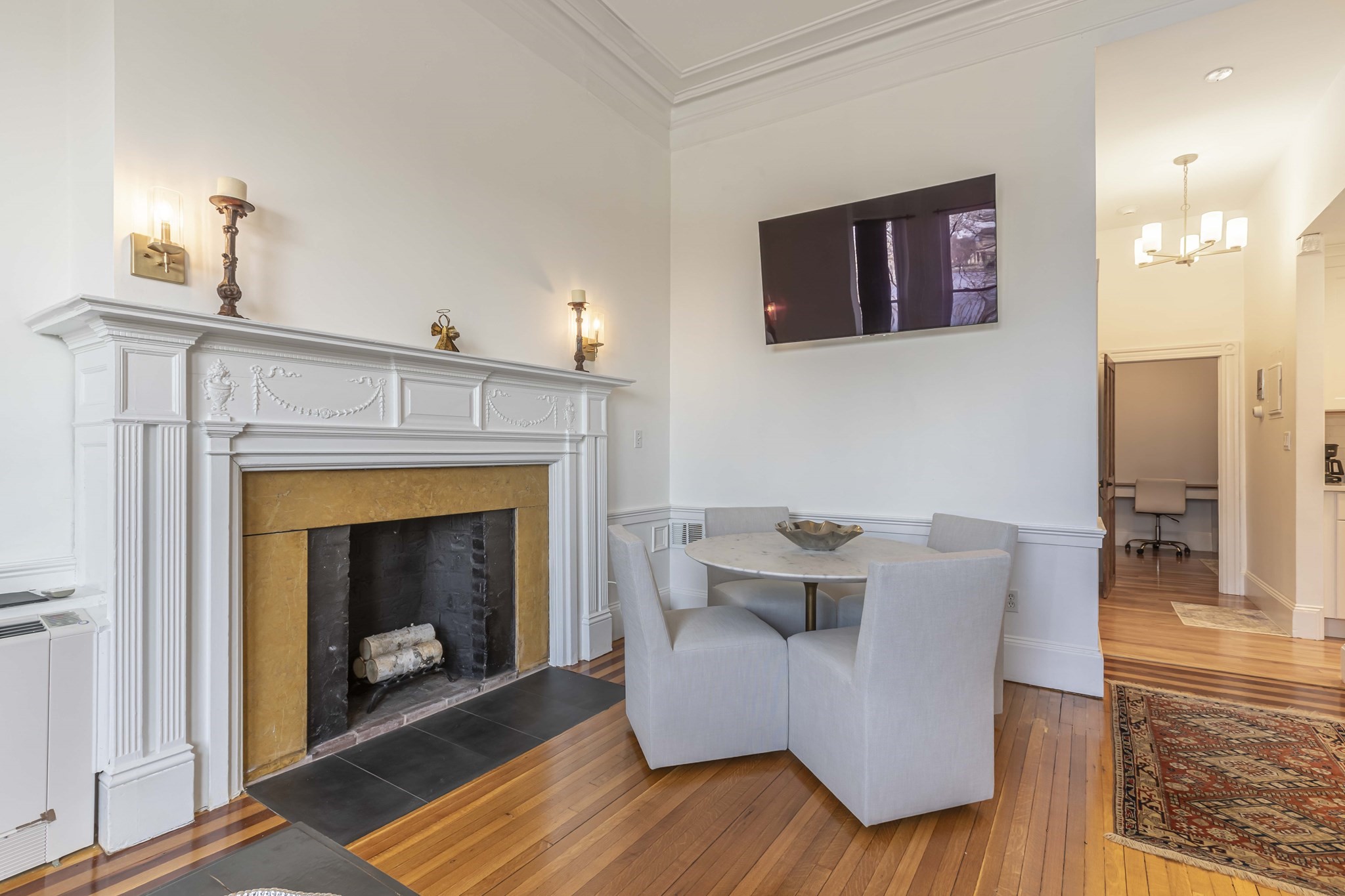 462 Beacon St # 22 Property Photo 9
