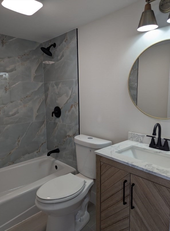 498 No End Blvd # 2 Property Photo 8