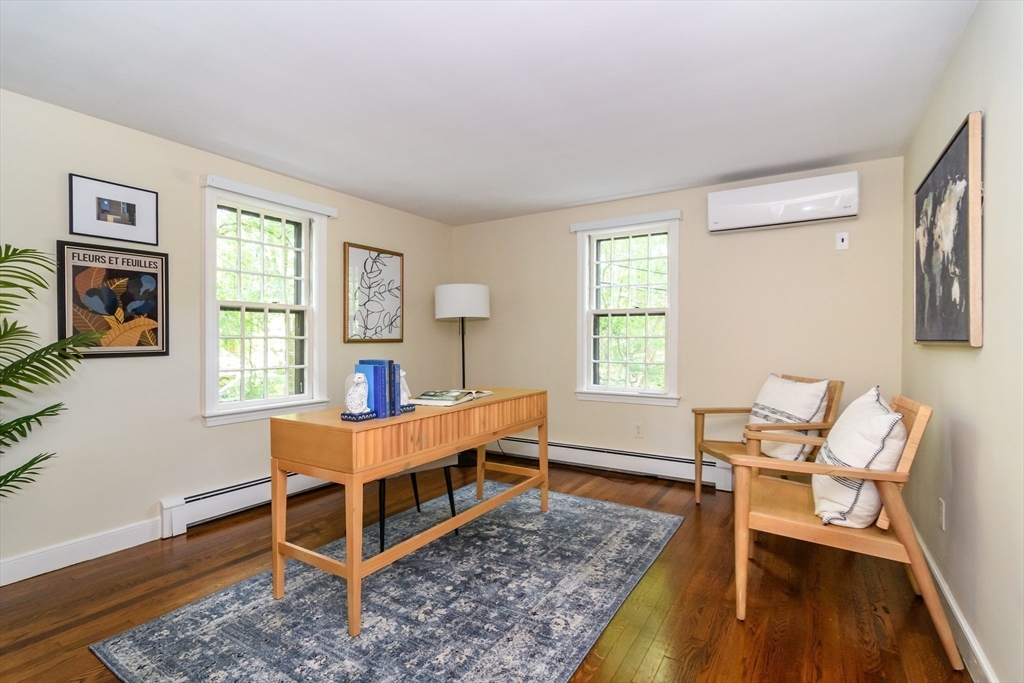 6 Brewster Property Photo 14