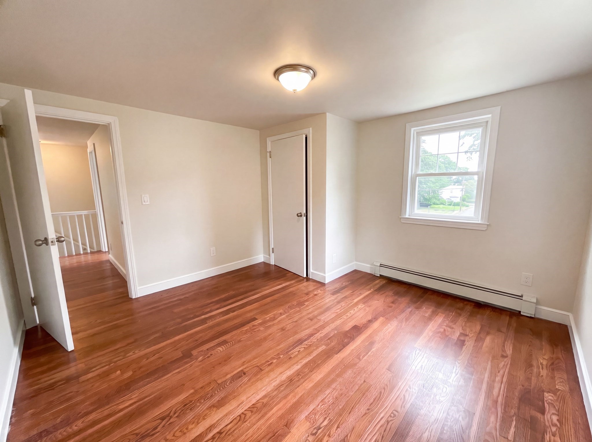 48 Woodlawn St Property Photo 14