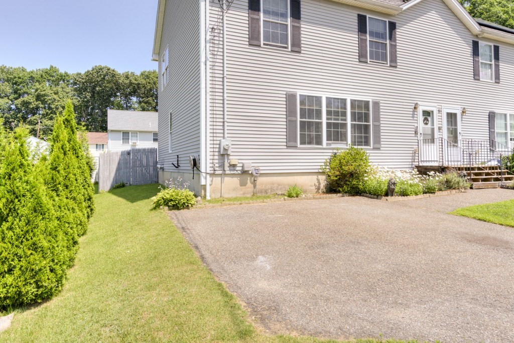 18b Kennebec St Property Photo 34