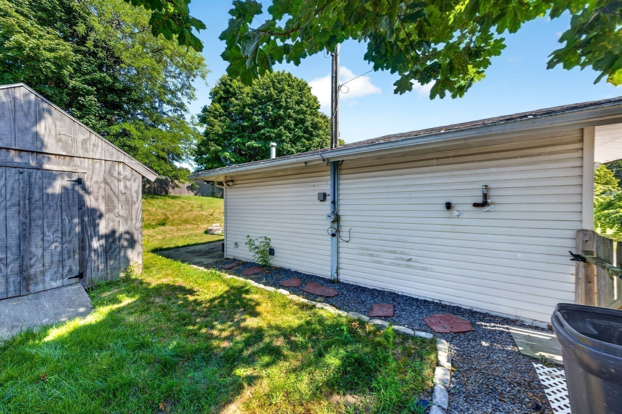 99 Connell Ave Property Photo 19